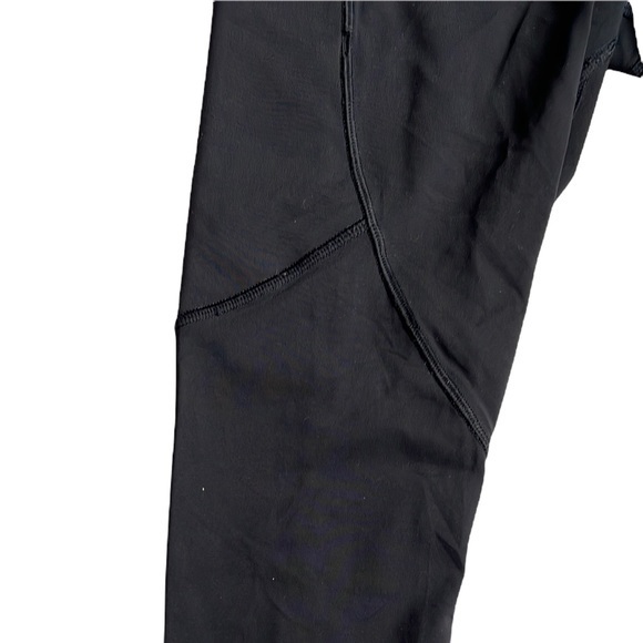 Lululemon Outrun 17" Crop Leggings Black Size 6 - Picture 6 of 13